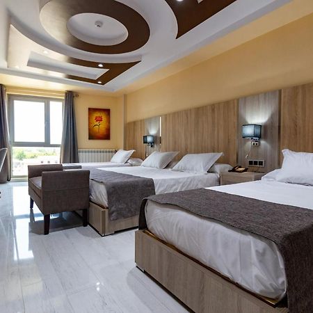 Hotel Zinou Zm Algiers Екстер'єр фото